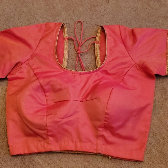 Blouse - Picture 1 of 2